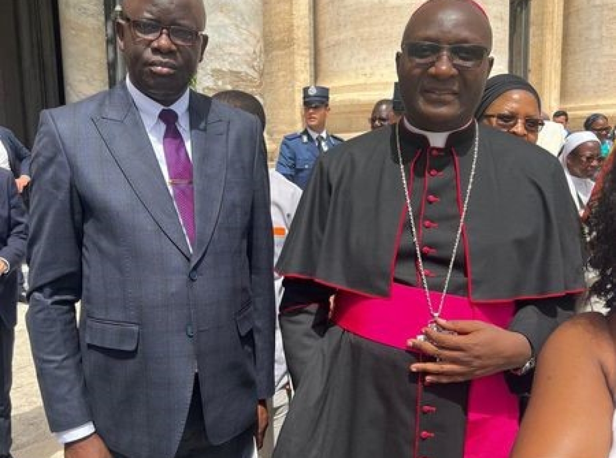 Rome : Isidore Kwandja Ngembo témoin oculaire de la remise du Pallium à Monseigneur Félicien Ntambwe Kasembe